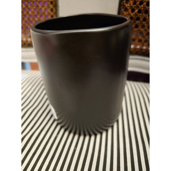 NWT Rae Dunn Fangtastic Vampire Halloween Mug Black 2021 - Picture 7 of 10